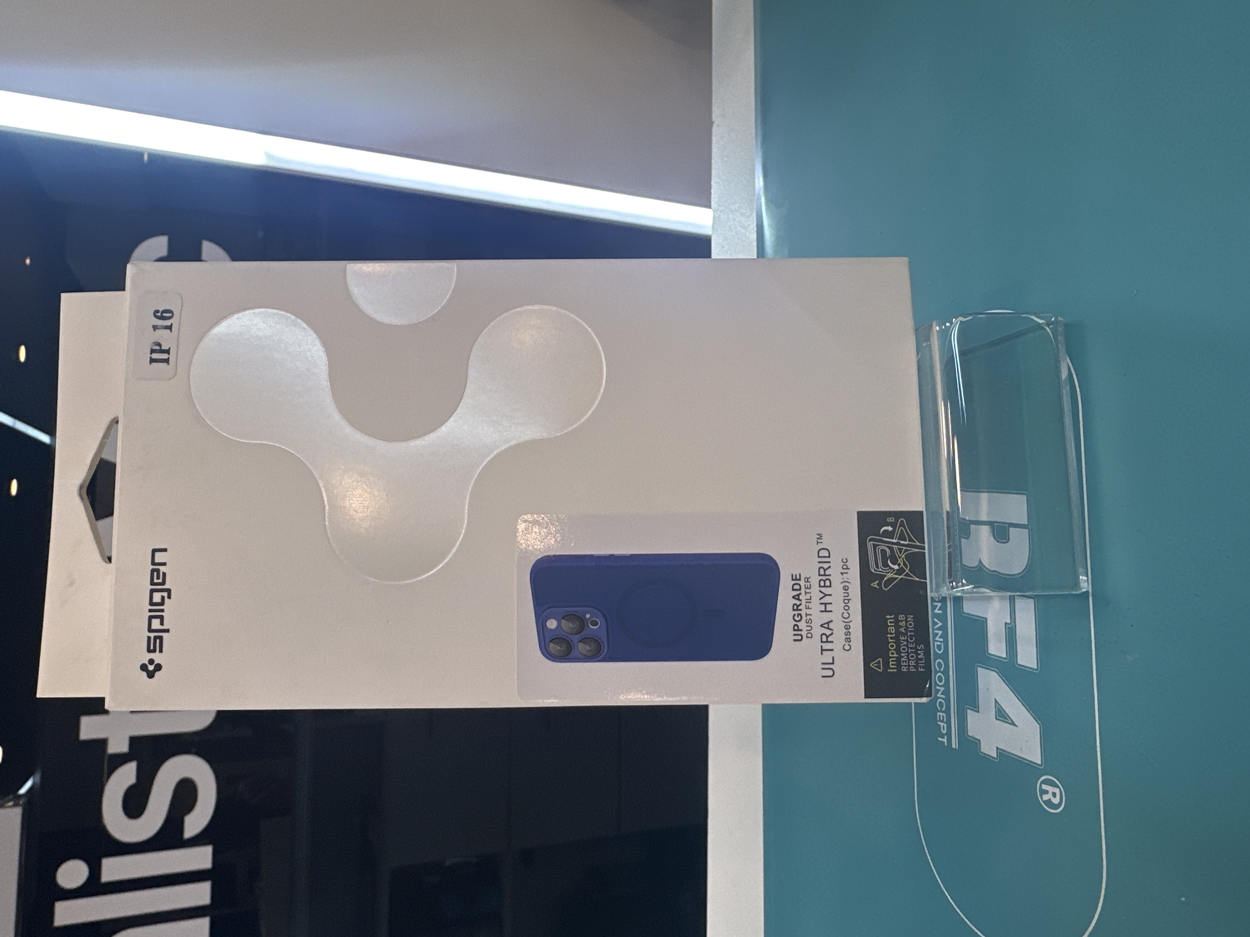 Estuche iPhone 16 Premium