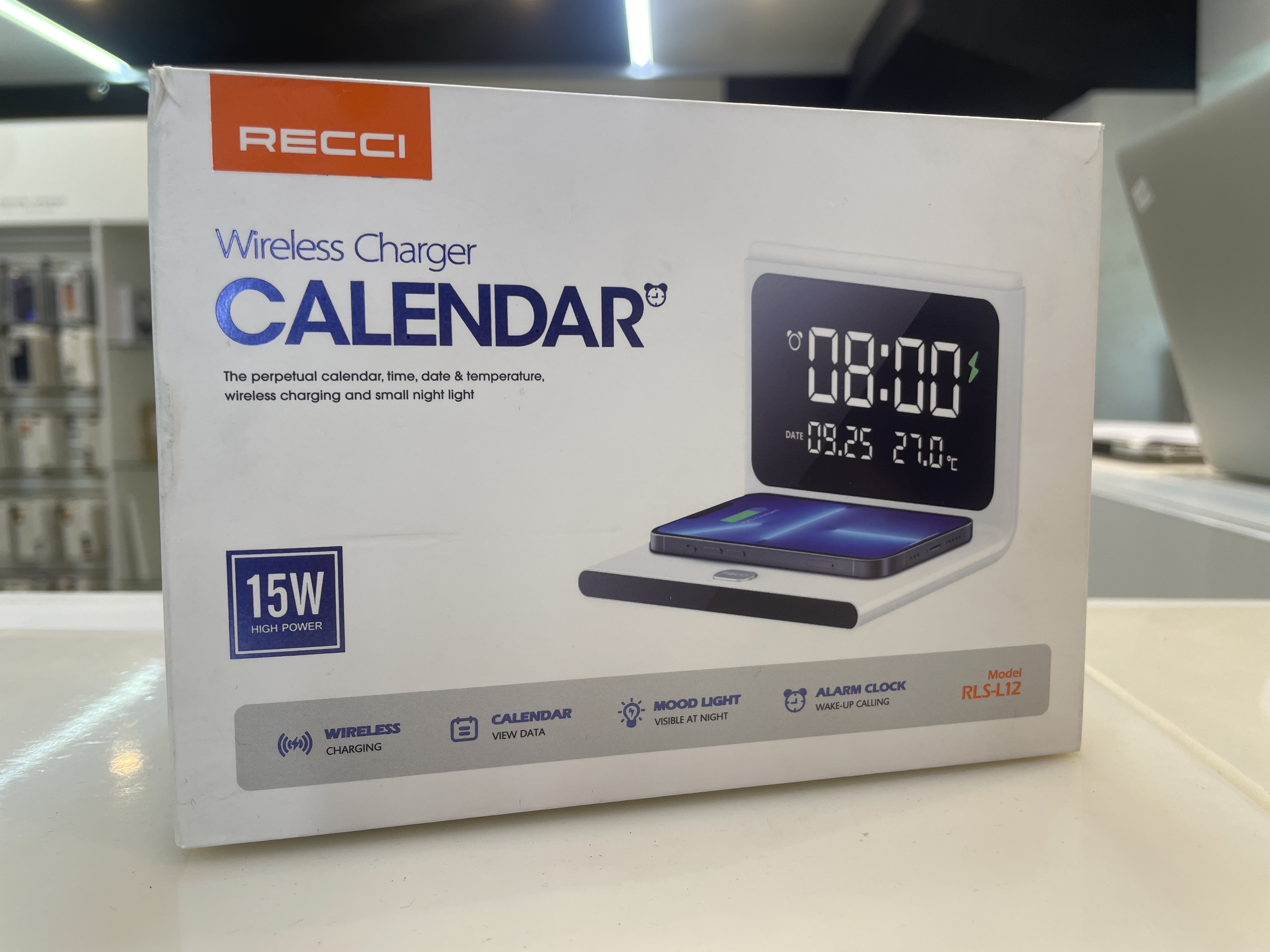 CALENDAR THE PERPETUAL CHARGER 15W