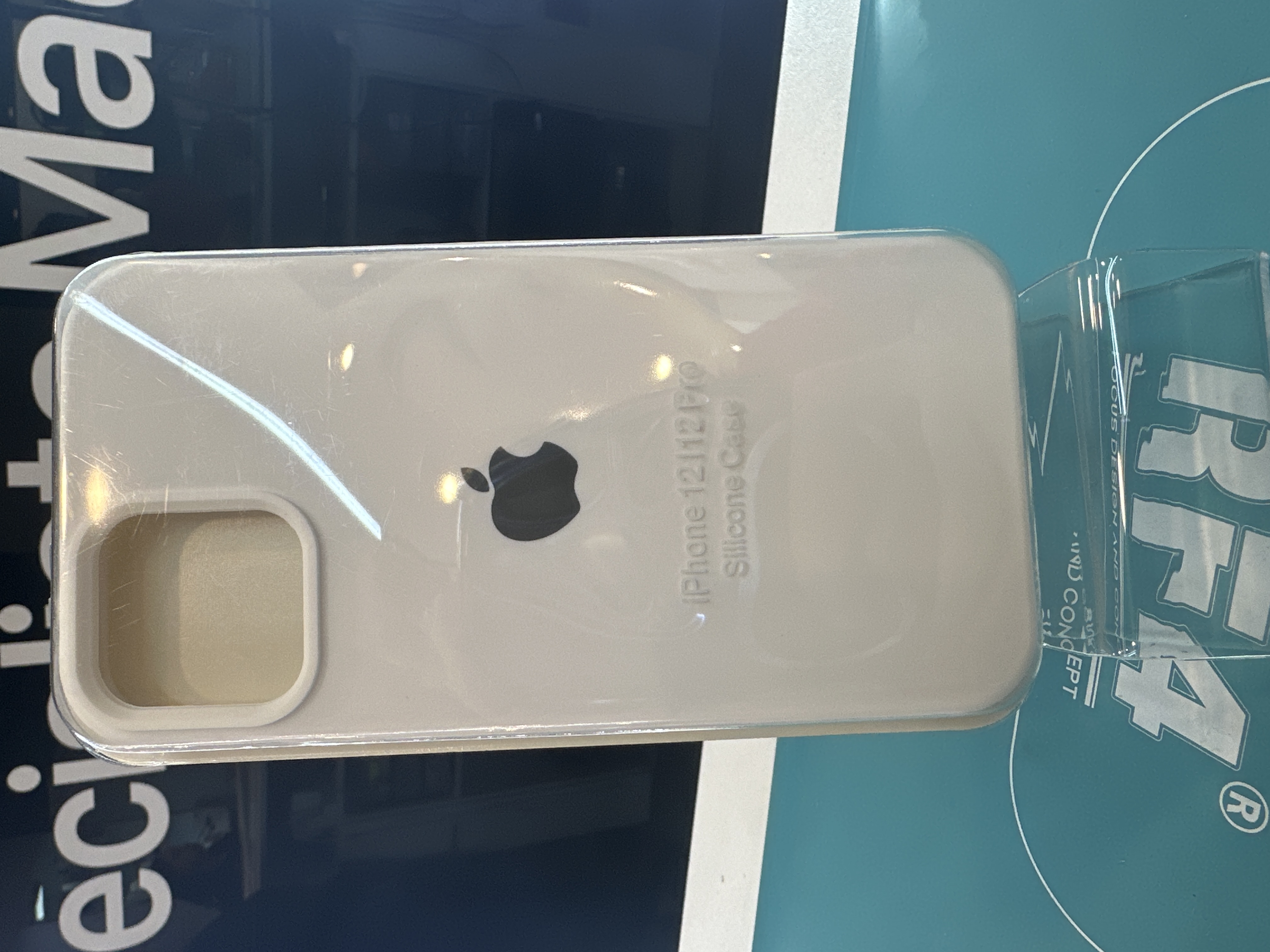 CASE IP 12/12 PRO Nº 10 BLANCO