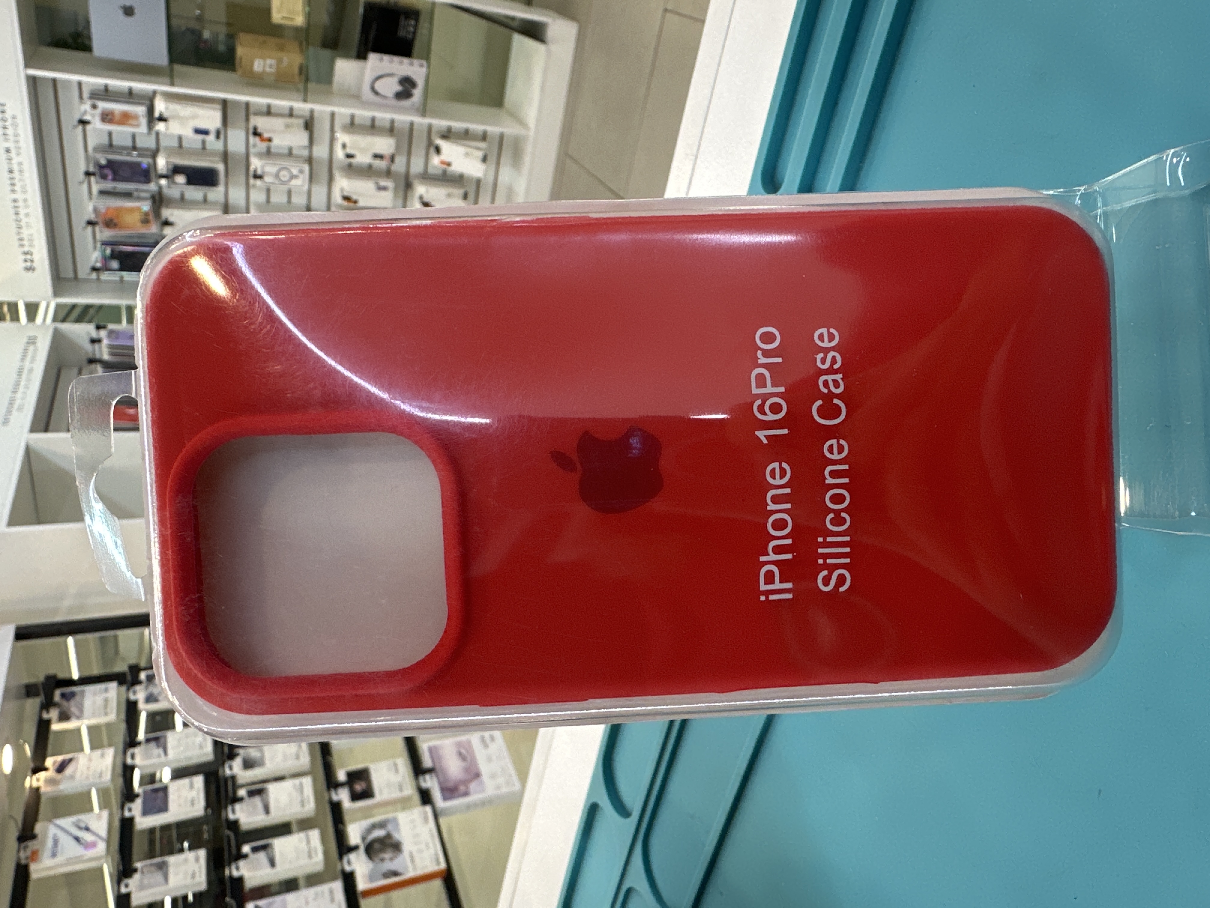 CASE IP 16 PRO CERRADO Nº 14 ROJO