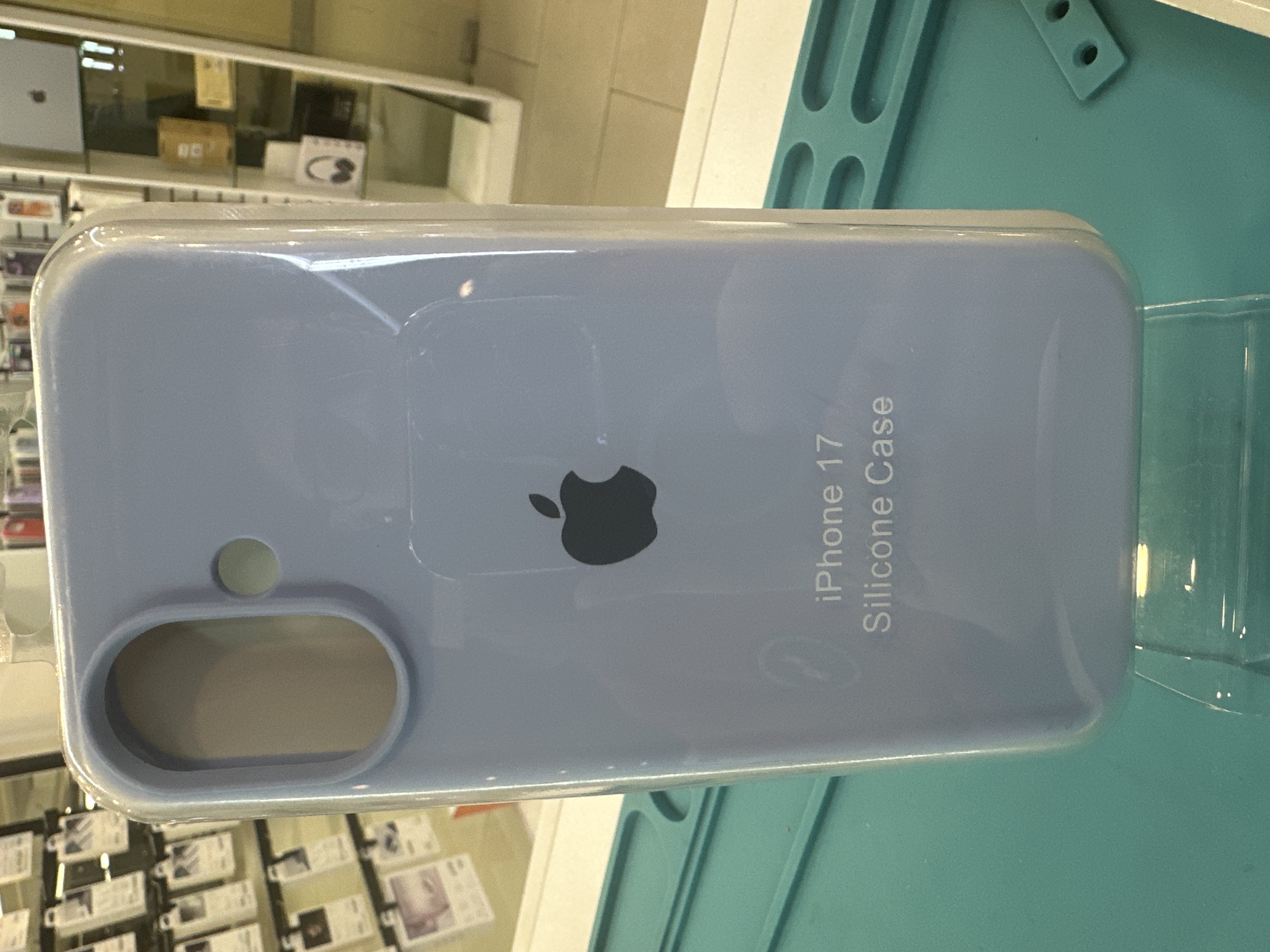 CASE IP 17 CERRADO Nº 5 CELESTE