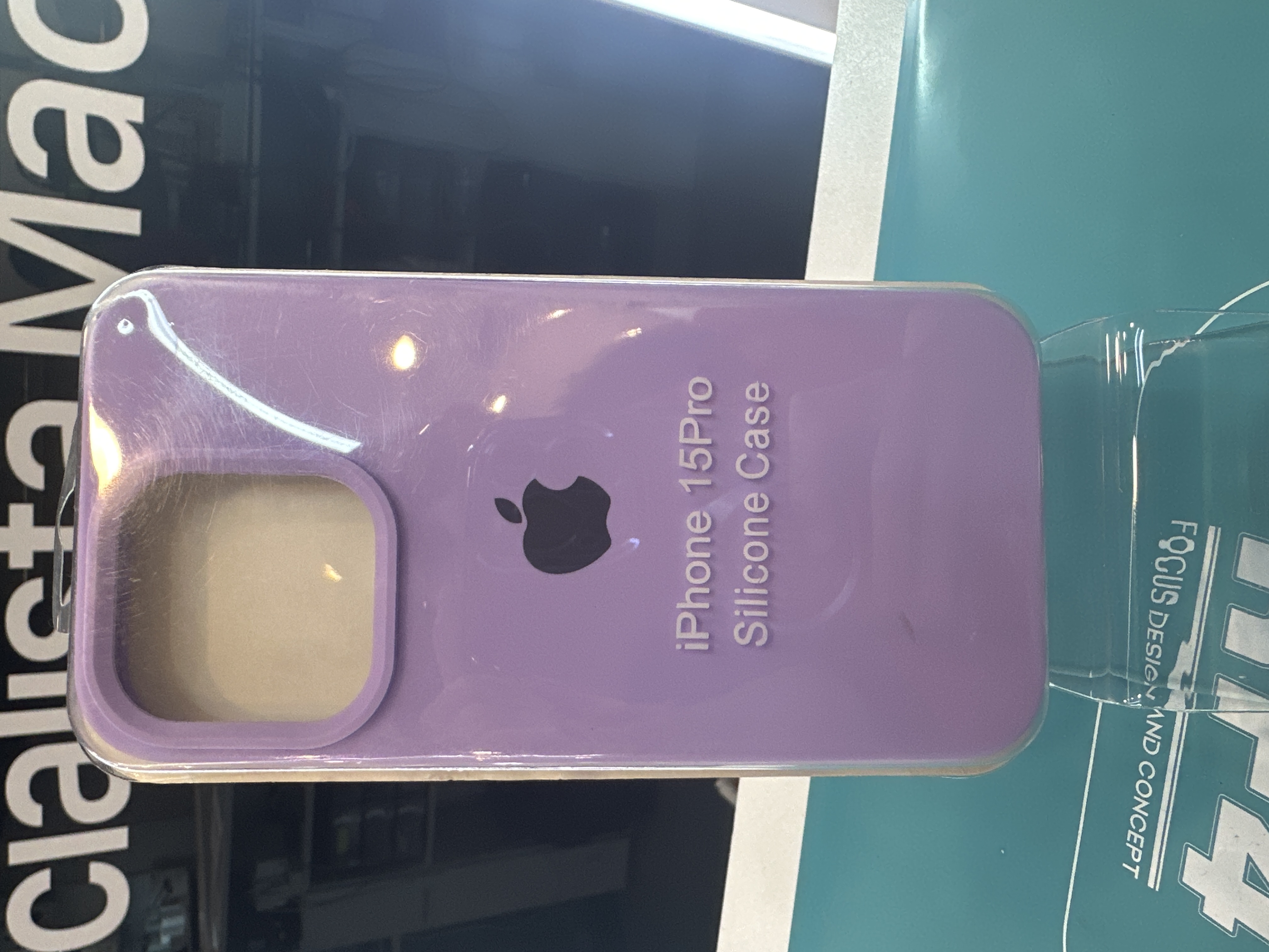 CASE IP 15 PRO Nº 42 LILA