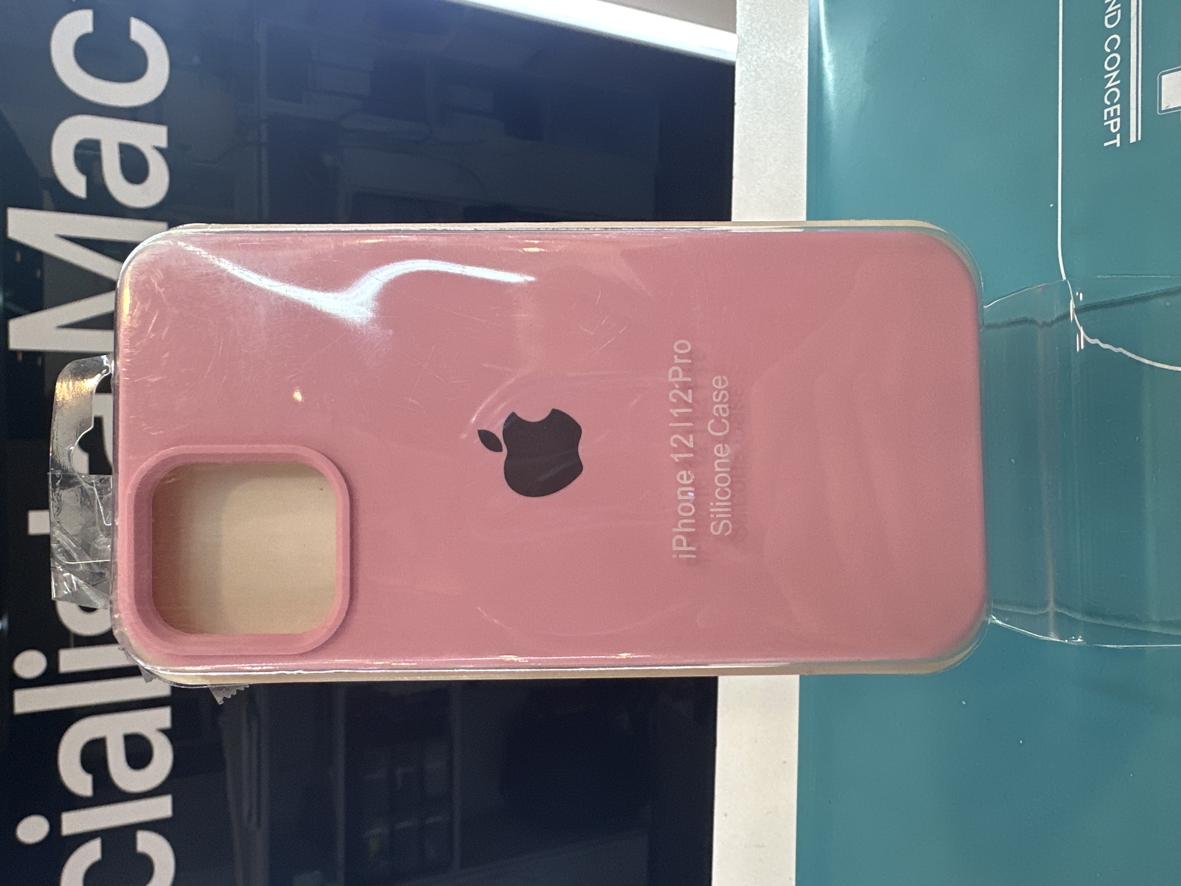 Estuche iPhone 12/12Pro Promocion