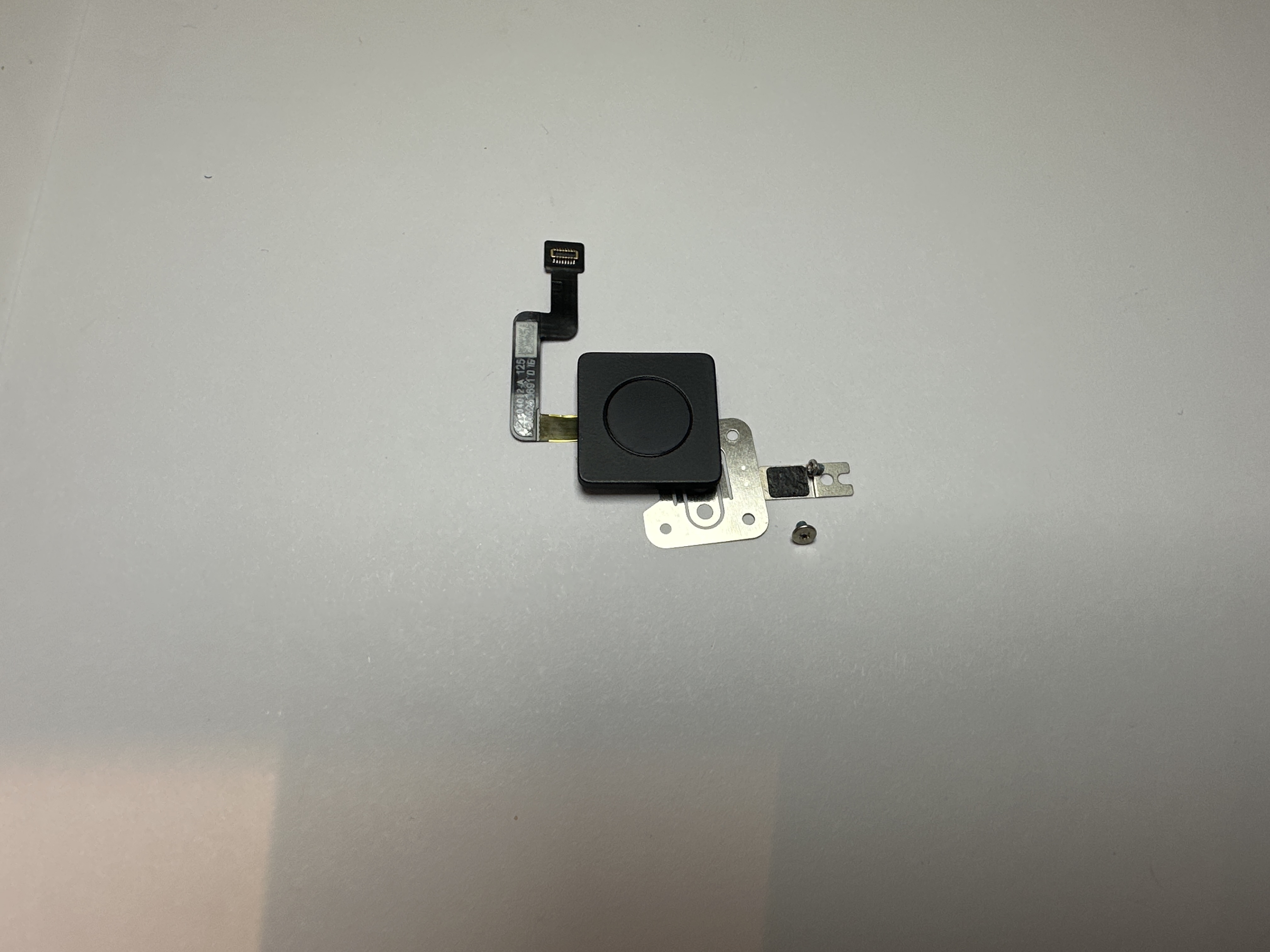 Huella Macbook A2681