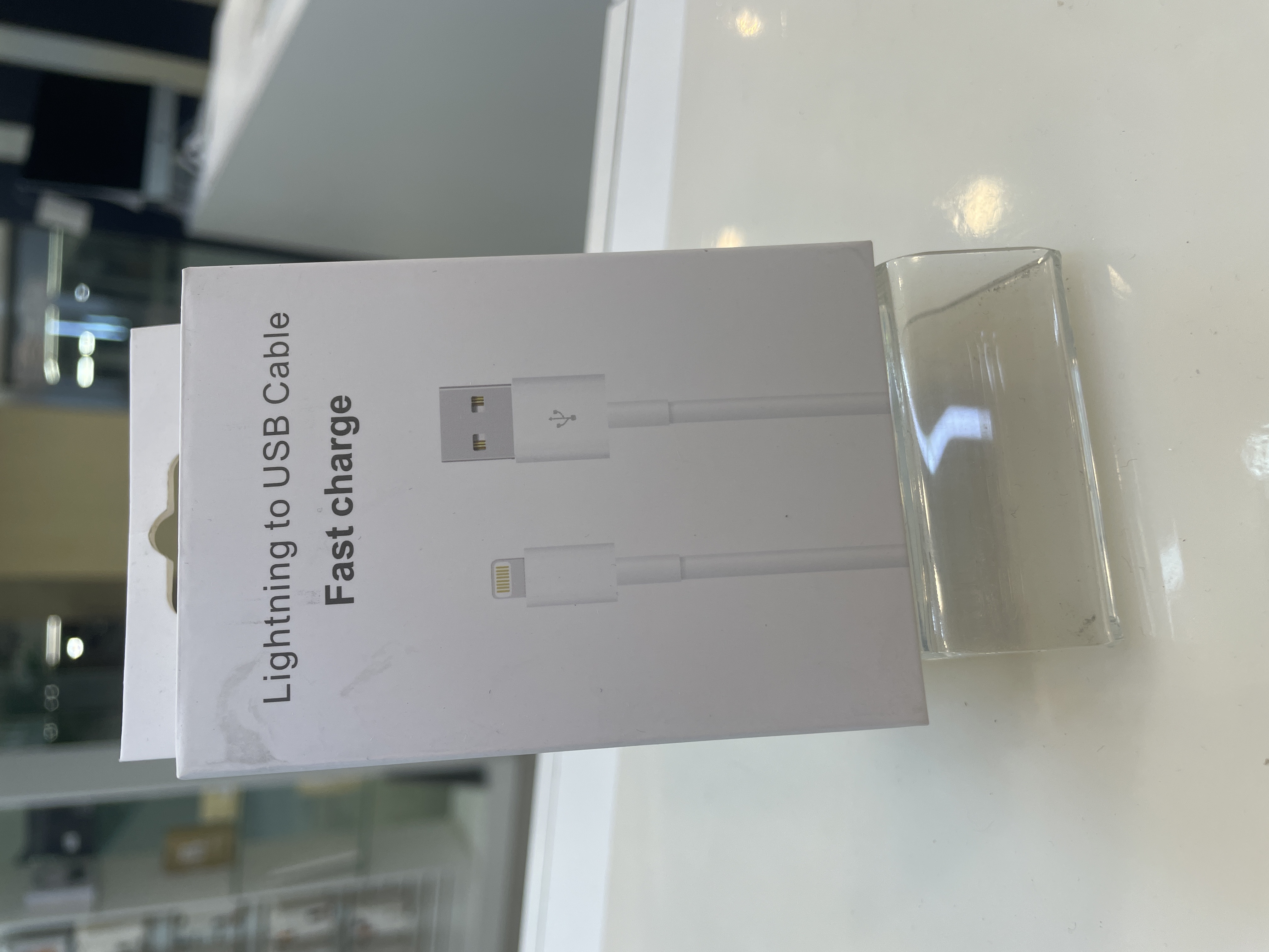 CABLE USB TO LIGHTNING 1M