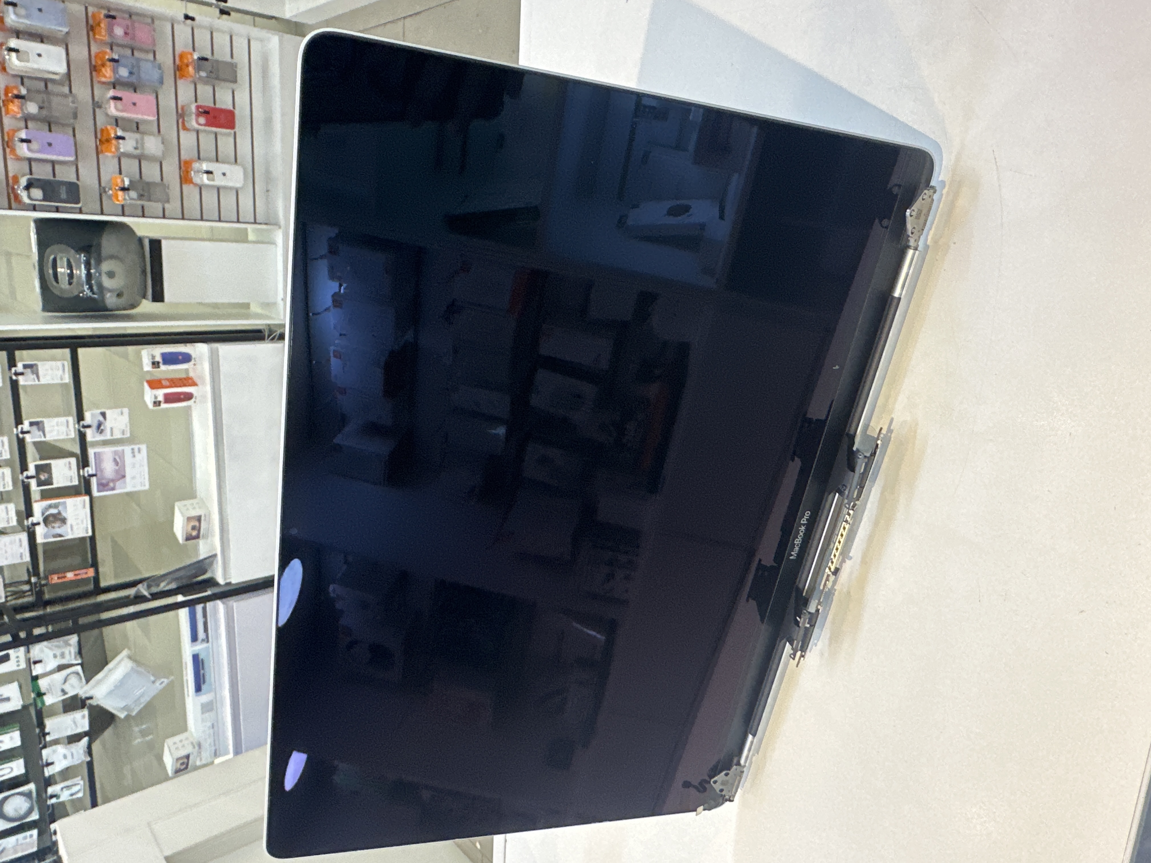 Display Macbook A2141