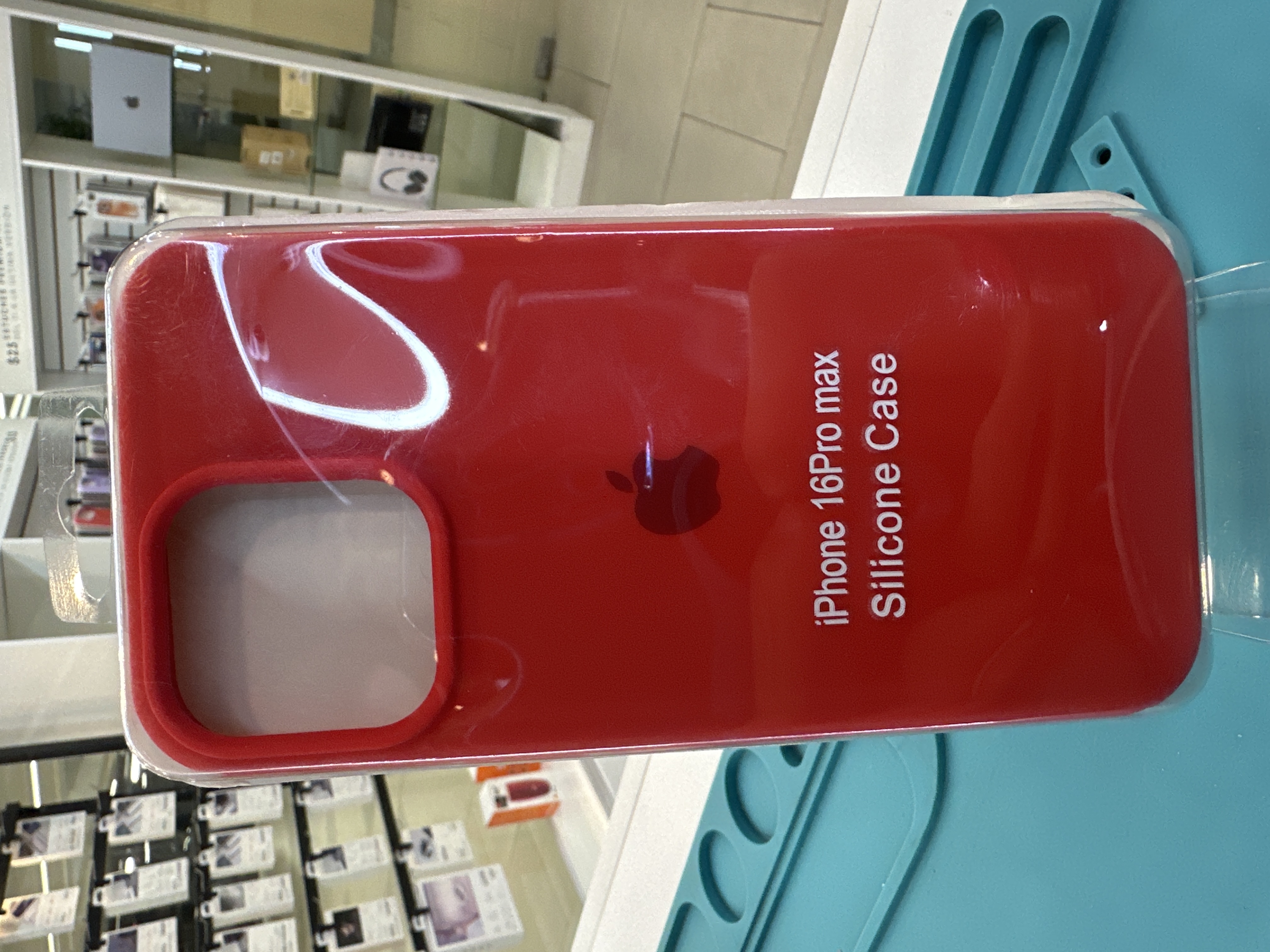 CASE IP 16 PRO MAX CERRADO Nº 14 ROJO