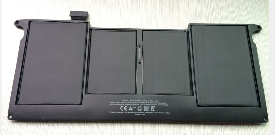 Cambio de batería MacBook A1370 / A1465 ( A1406 – A1495 ) — instalado