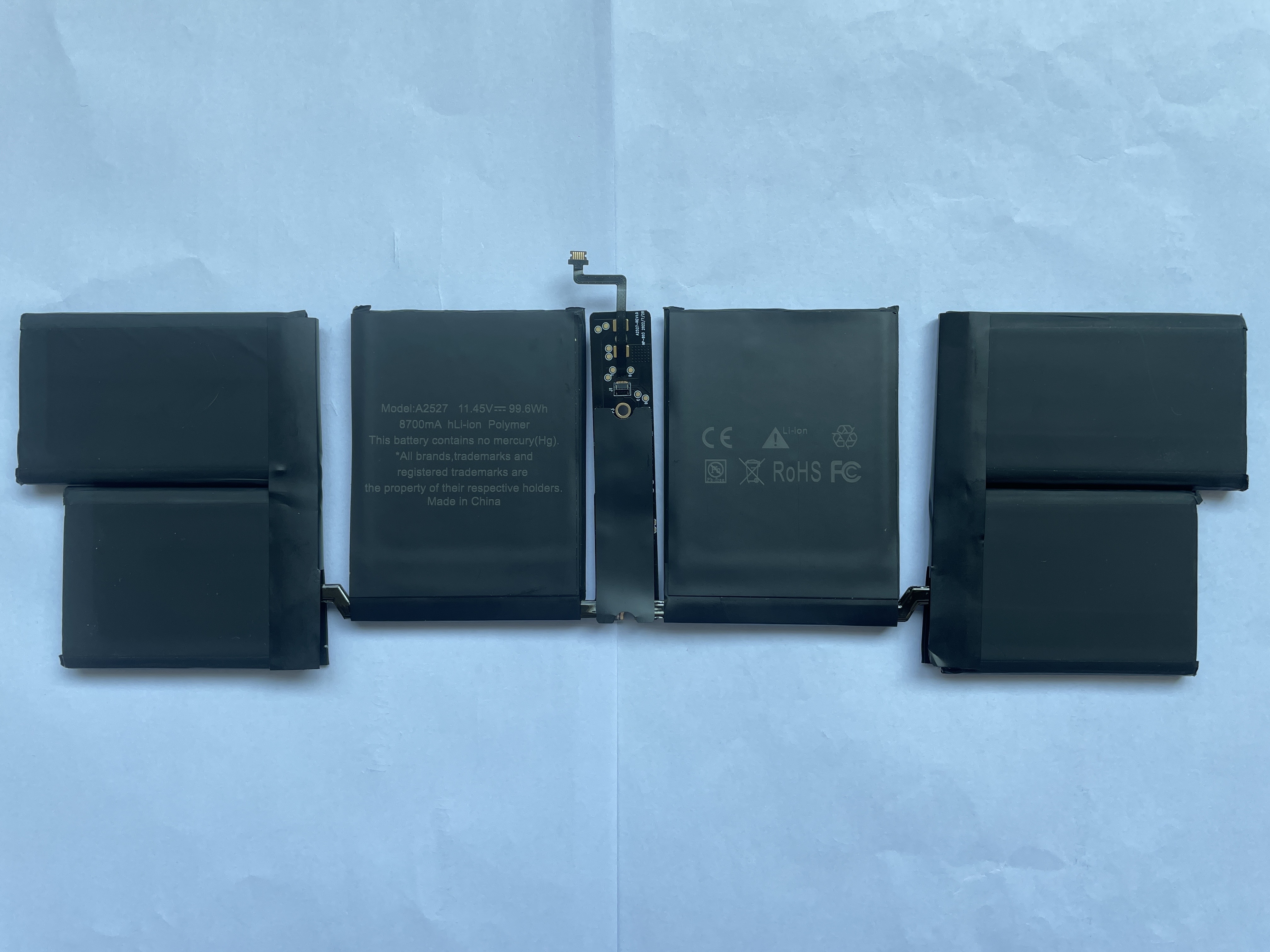 Cambio de batería MacBook A2485 ( A2527 ) — instalado