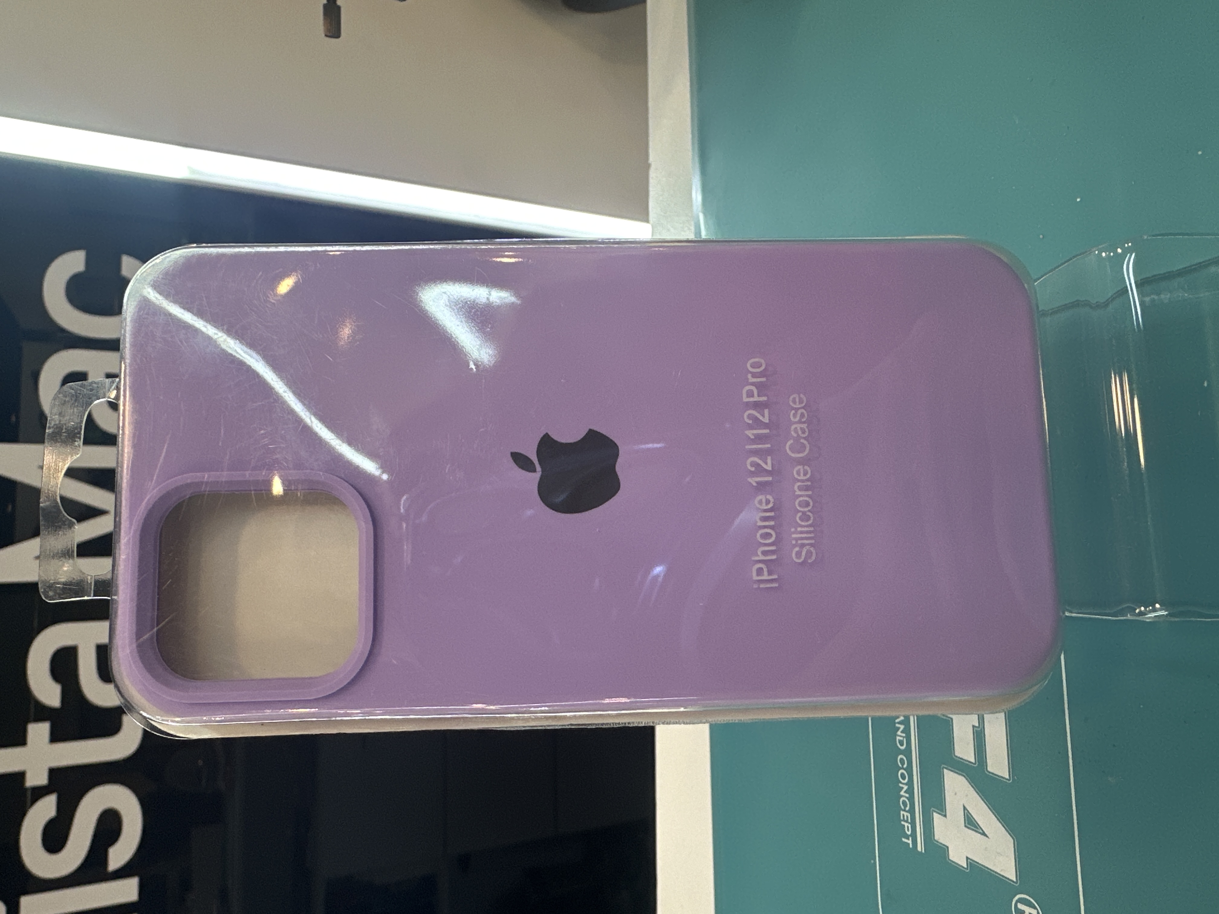 CASE IP 12/12 PRO Nº 42 LILA