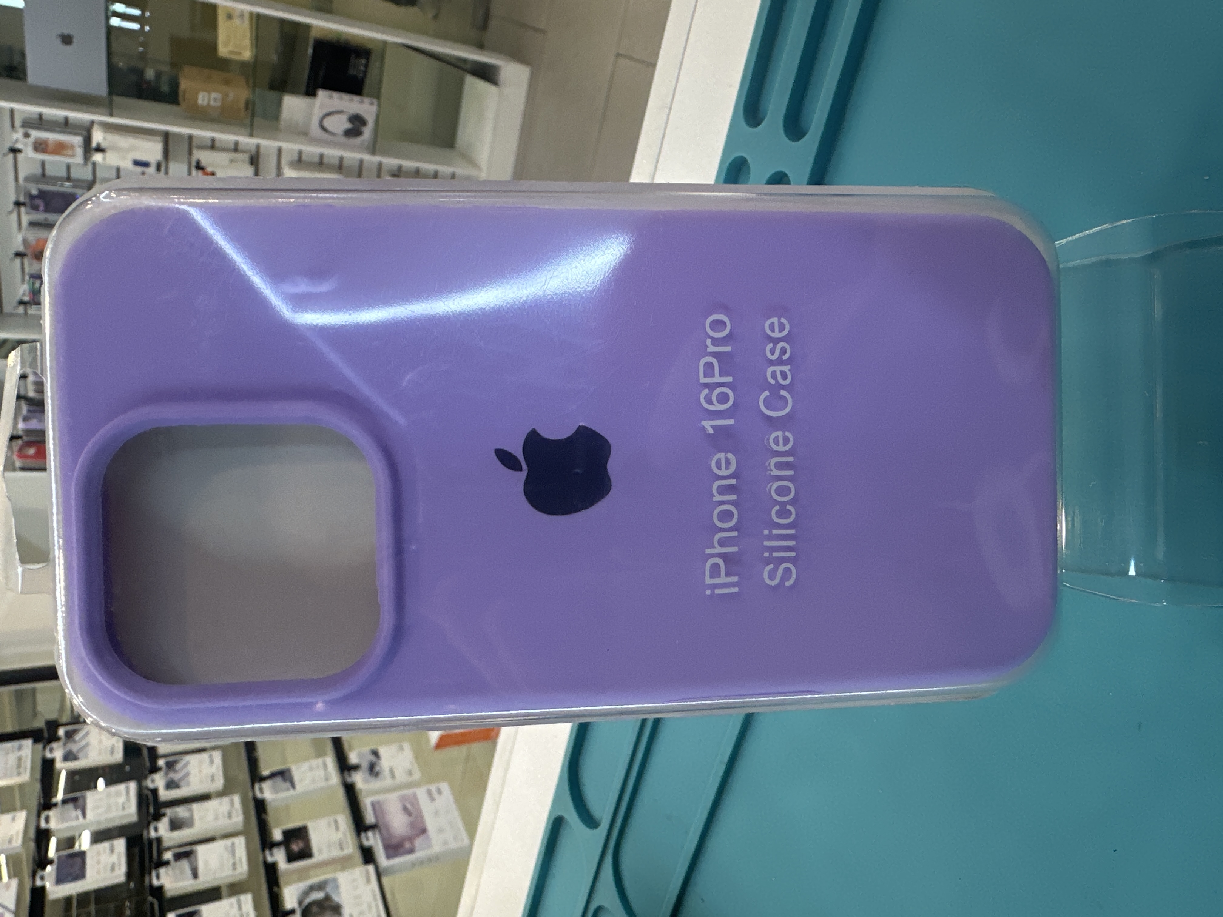 CASE IP 16 PRO CERRADO Nº 42 LILA