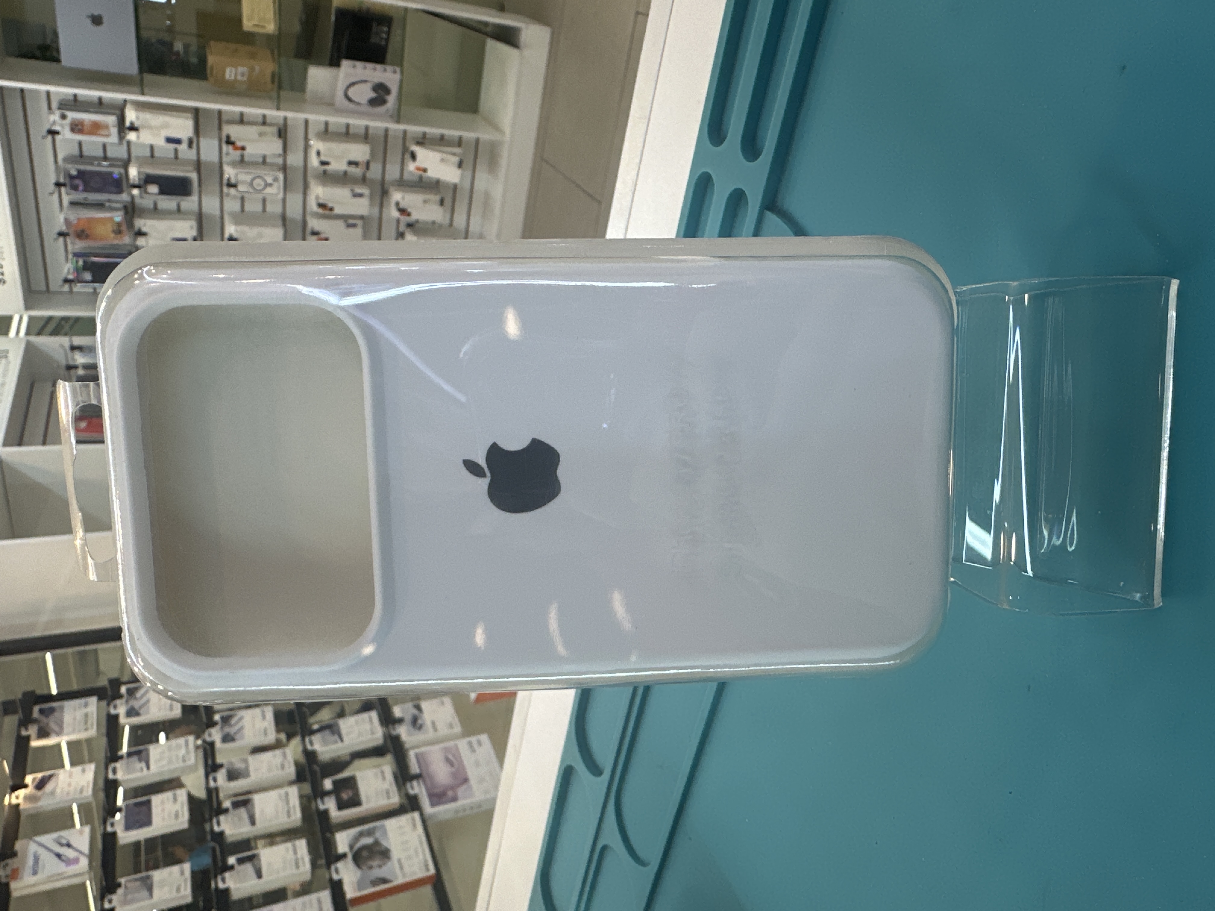 CASE IP 17 PRO CERRADO Nº 10 BLANCO