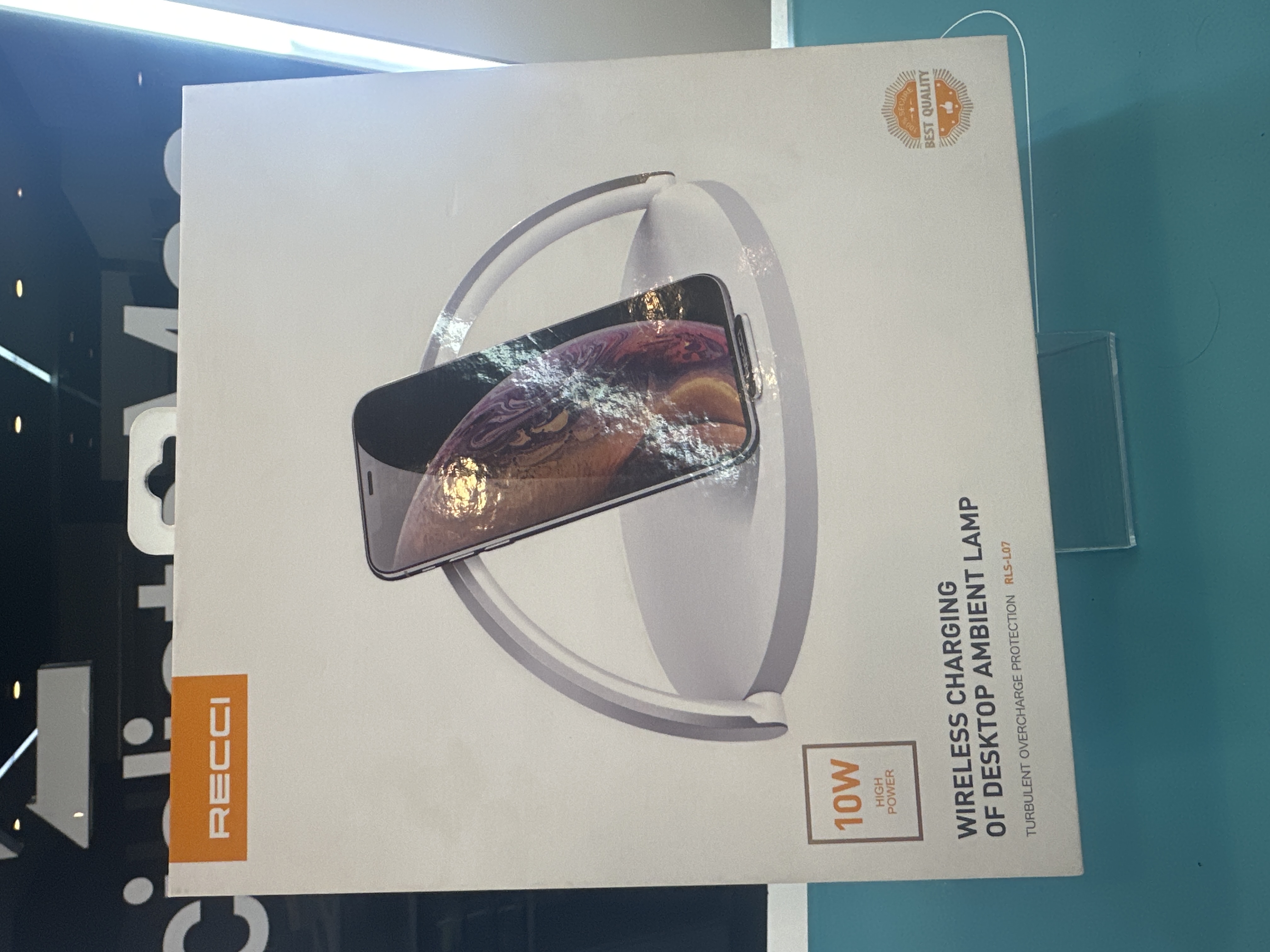 WIRELESS CHARGER WITH LIGHT SYSTEM